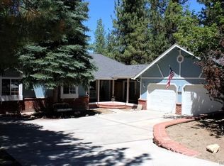 246 Crystal Lake Rd, Big Bear Lake, CA 92315