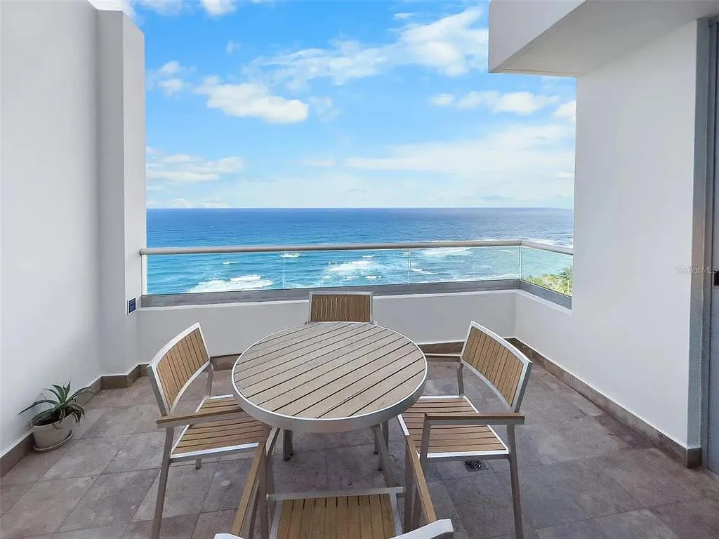 1 bed, 2.0 bath, 1130 sqft, $8,500 — Photo 4