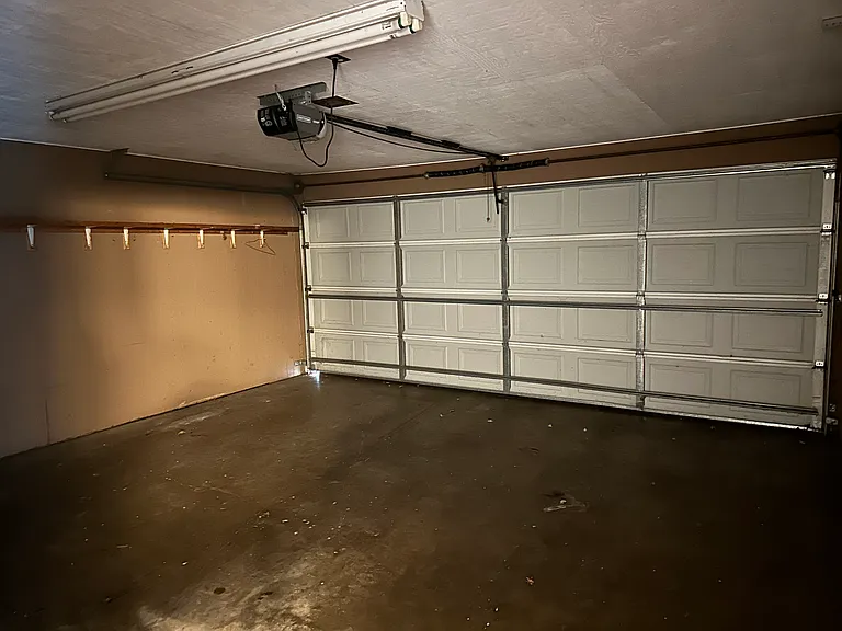 203 Irving St — Photo 15