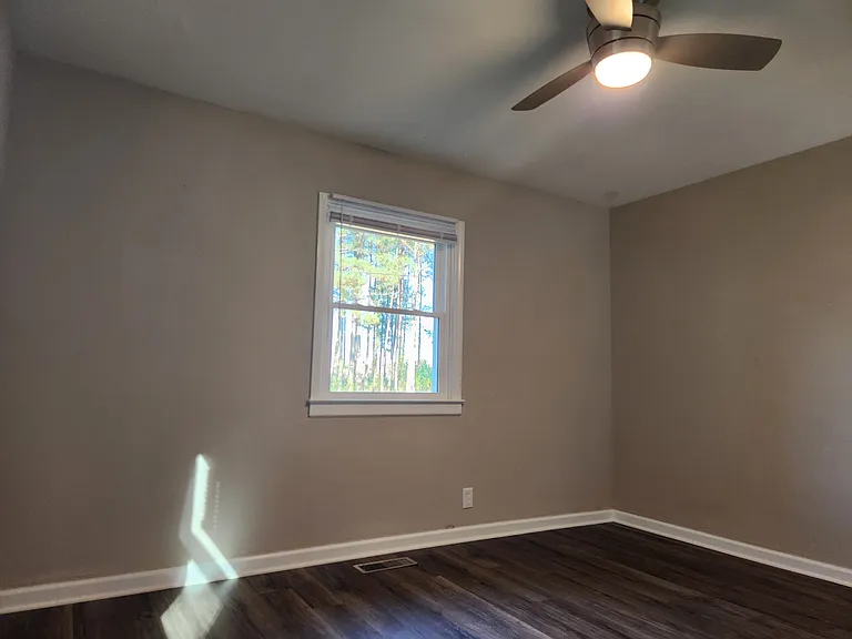 120 Chadwick Ave — Photo 24