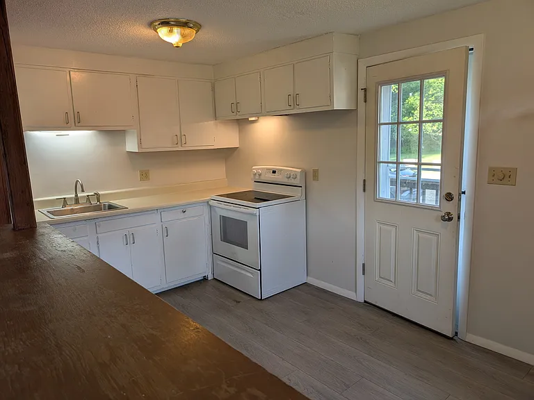 5 Poplar Ln #5D — Photo 7