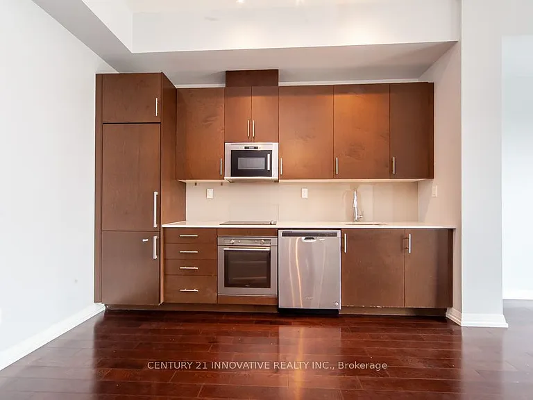 460 Adelaide St E #2023 — Photo 17