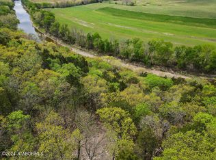 4016 Old Shamrock Rd, Jefferson City, MO 65101