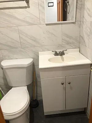 Rented by B.Belinda Realty LLC. | media 15