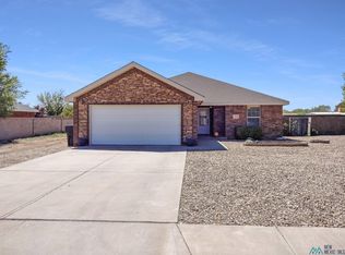 412 Almond Tree Ln, Clovis, NM 88101