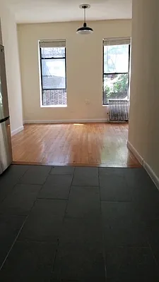 Rented by Chartwell Manhattan Realty | media 6