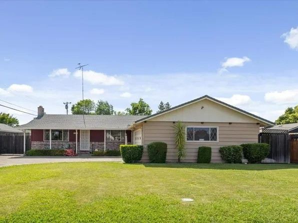 7110 Nicholas St, Sacramento, CA 95828