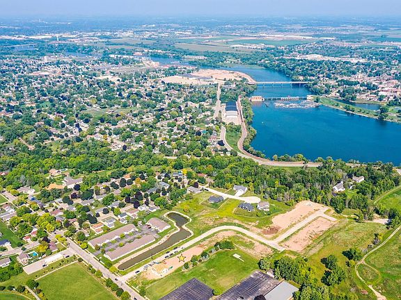 2nd image of 431 Riverview Ridge Pl #29