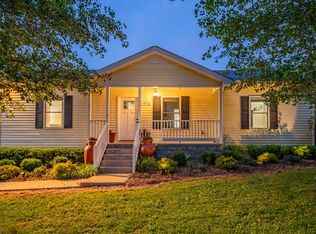 4751 Thick Rd, Chapel Hill, TN 37034
