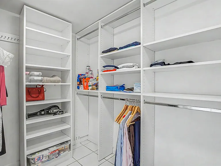 4201 N Ocean Blvd #203 — Photo 40