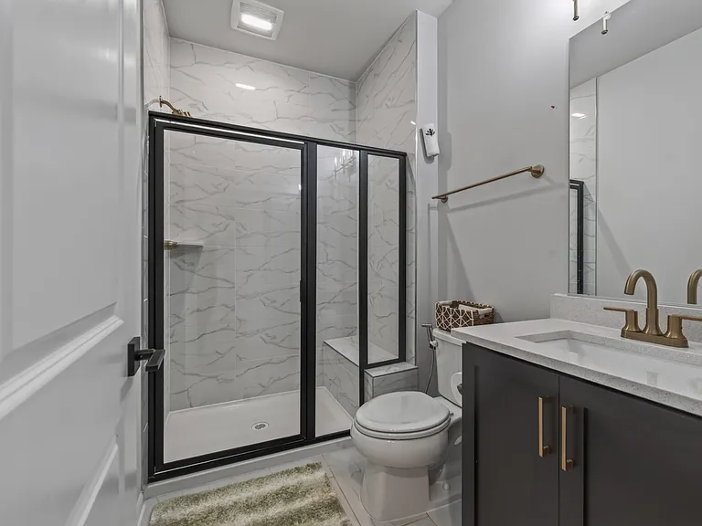 1124 Miller Farm Dr — Photo 29