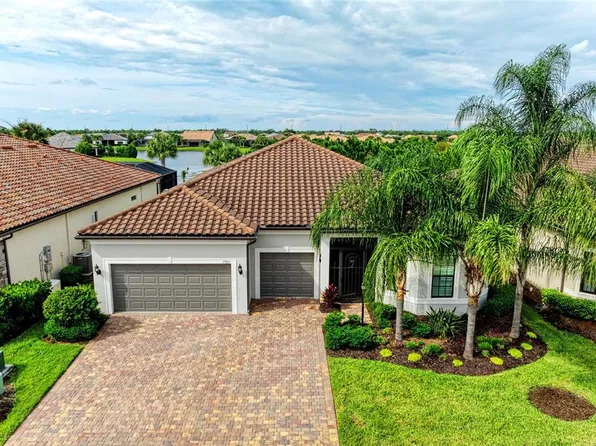 17815 LITTLETON PLACE, LAKEWOOD RANCH, FL 34202