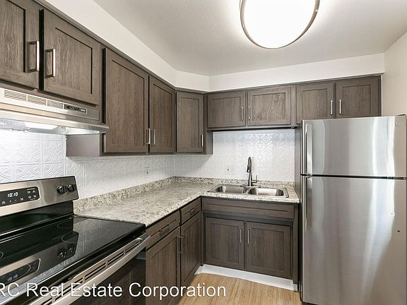 2nd image of 27 S Ogden St #11132718