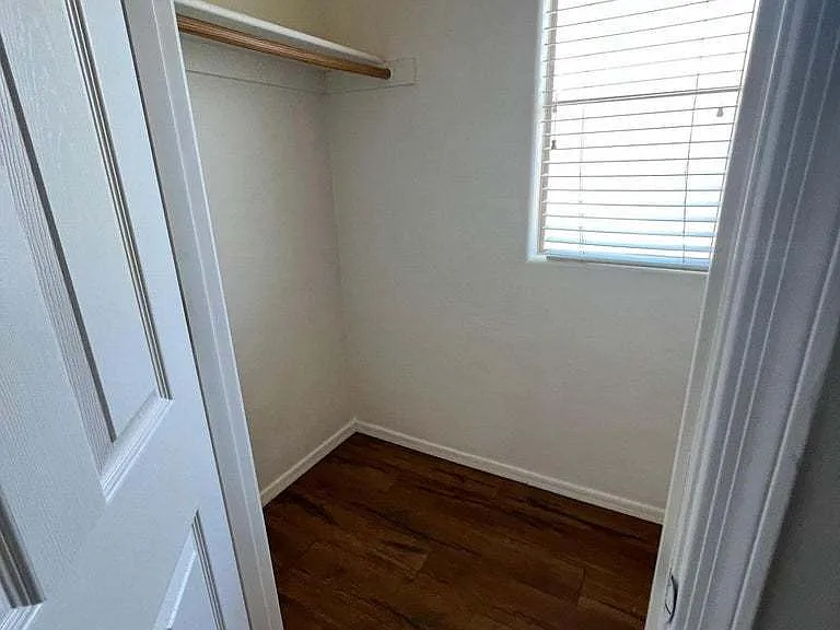 4661 E Laurel Ave — Photo 11