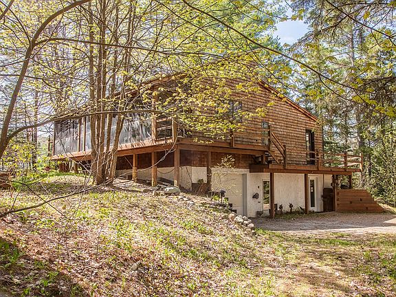 2nd image of 742 Averyville Ln