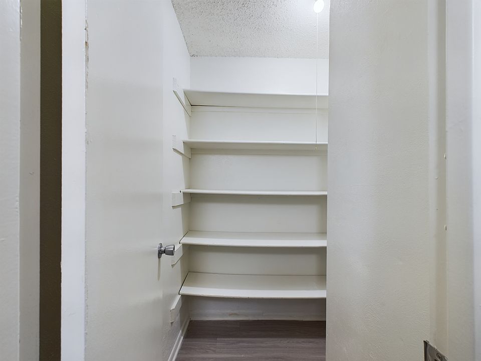1st image of 4301 Weber St #606