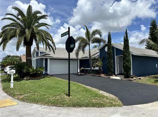 14085 SW 103rd Ter, Miami, FL 33186