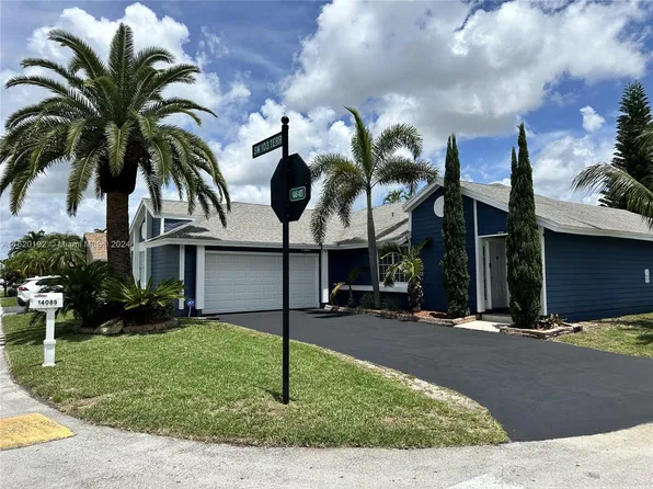 14085 SW 103rd Ter, Miami, FL 33186