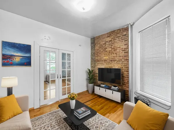 1726 Amsterdam Avenue image 1 of 7