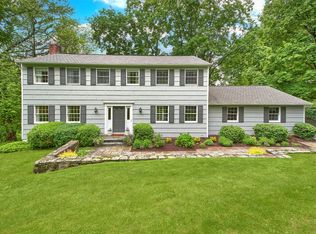 3 Kitchel Rd, Mount Kisco, NY 10549