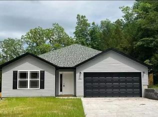 298 Walkington Ln, Branson, MO 65616