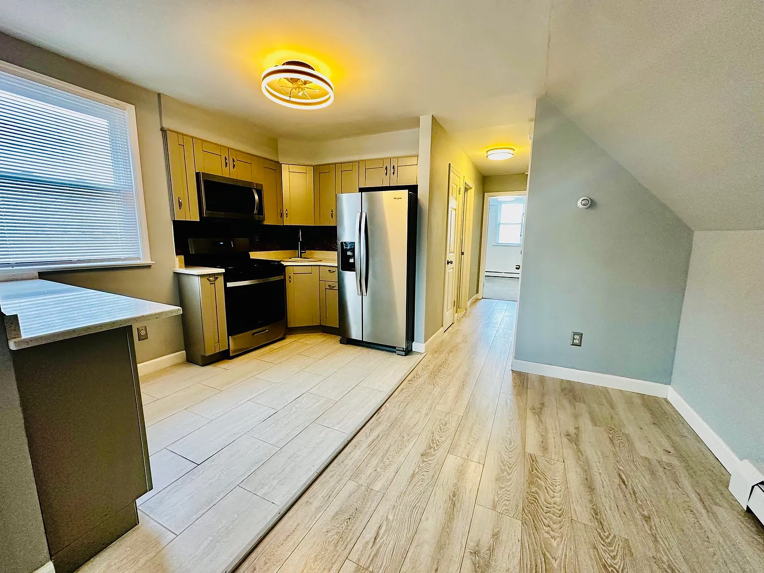 1 bed, 1.0 bath, $1,700 — Photo 3