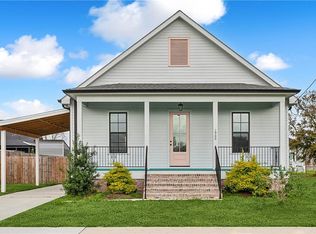 1900 Benjamin St, Arabi, LA 70032