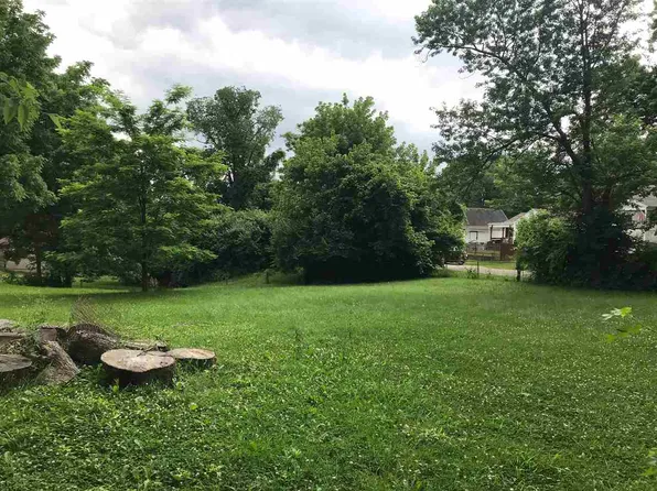 2551 Watkins St, Crescent Springs, KY 41017