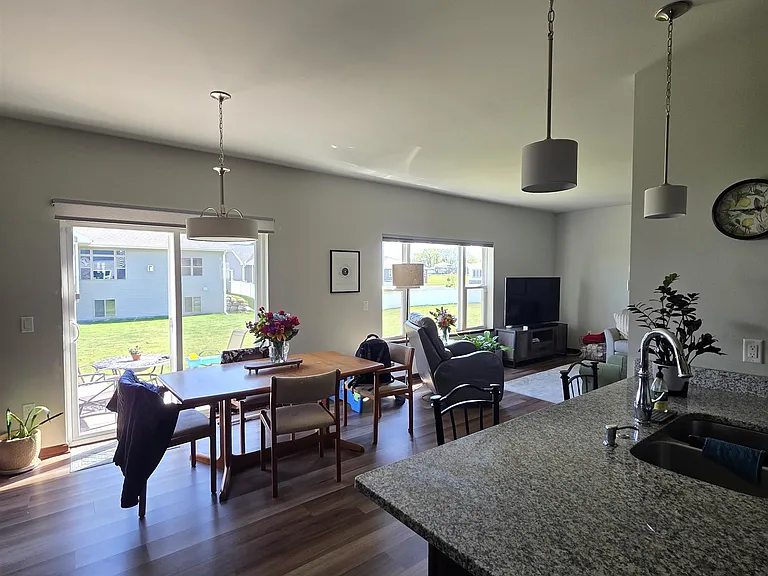 9933 Cape Silver Way — Photo 8