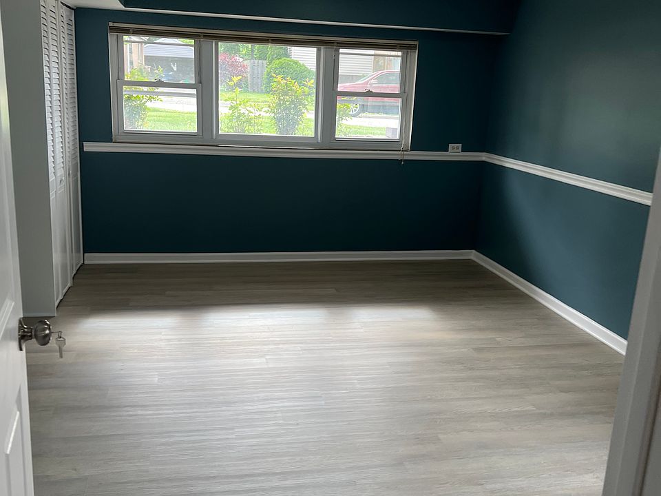 1st image of 449 N Fulton Ave