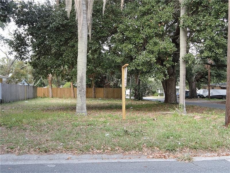 1st image of 6 112th Ave #A