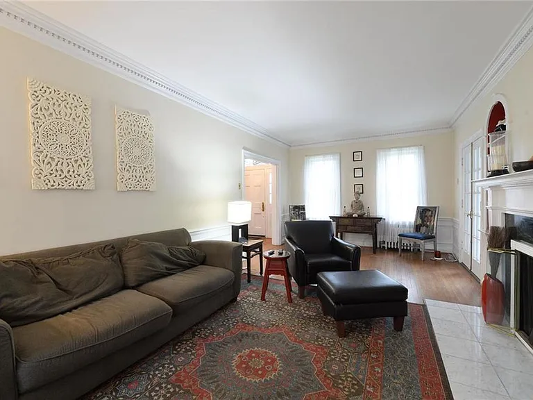 31 Algonquin Wood Pl — Photo 6