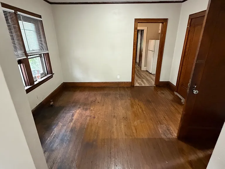 598 Blaine Ave #3 — Photo 3