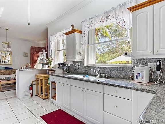 5th image of 8528 Cutler Ct