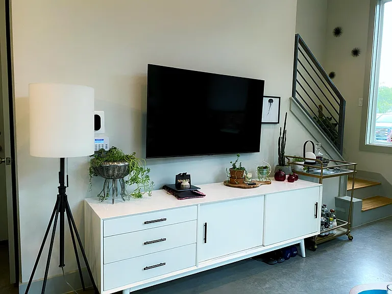 1709 Madison Ave — Photo 3