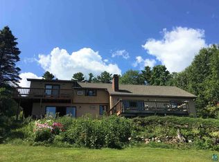 86720 Island View Ln, Bayfield, WI 54814