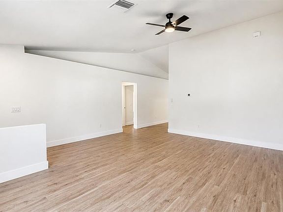 3rd image of 1212 IMPALA STREET
