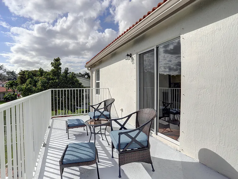4018 Bluff Harbor Way — Photo 23