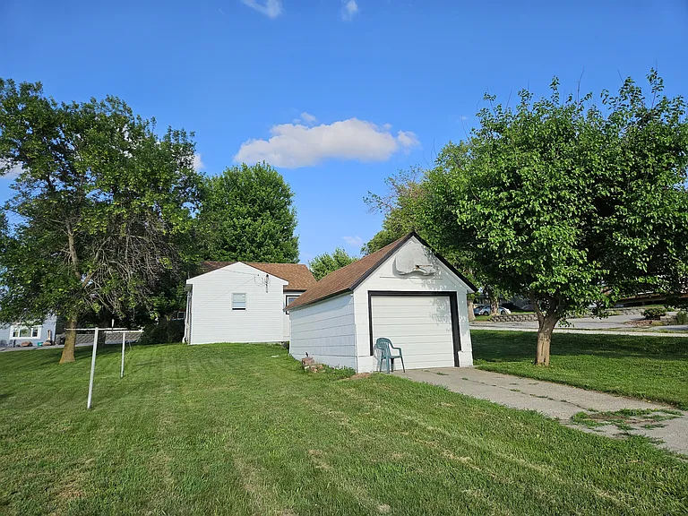 521 Main St — Photo 4