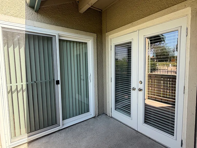 8601 Park Ln #422 — Photo 23