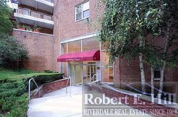 Sold by Robert E. Hill  | media 44