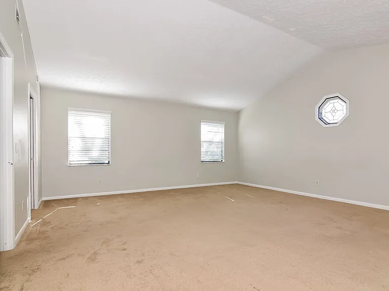 1902 Lake Platt Ln — Photo 7