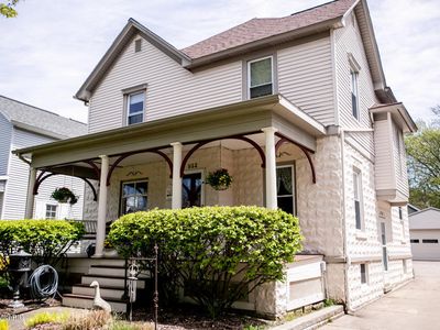 532 Lake Ave, Grand Haven, MI, 49417