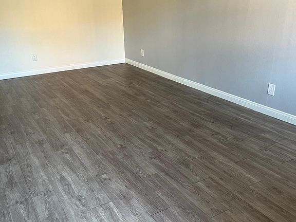 4th image of 3601 W Rosecrans Ave #Dbd4e5f4c