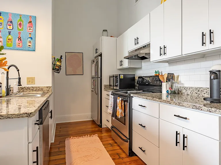 Dannenberg Lofts — Photo 7
