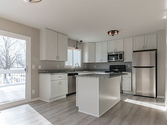 2nd image of 110956 Von Hertzen Cir