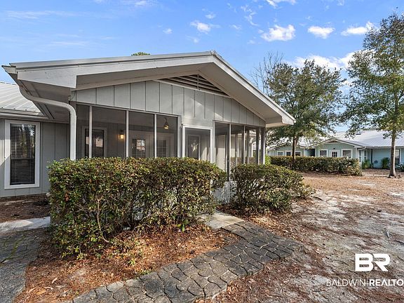 3rd image of 2342 Cardinal Dr #2342