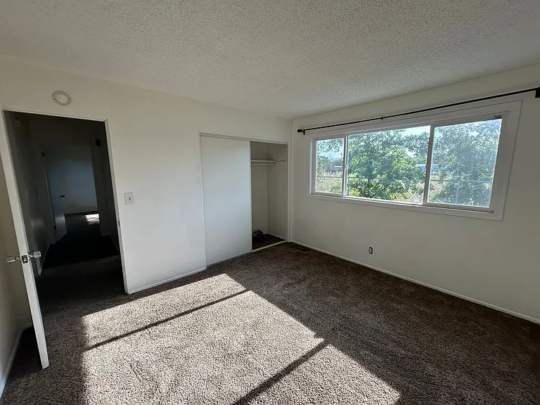 54 Grand Avenue — Photo 27