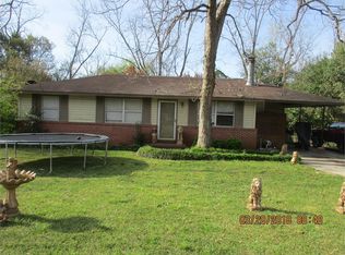 2440 Hillside Dr, Macon, GA