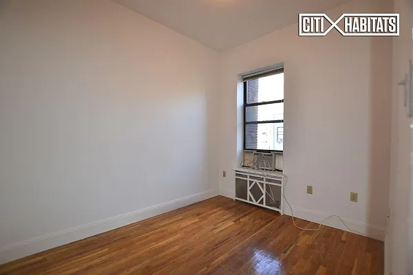 Rented by Citi Habitats | media 12